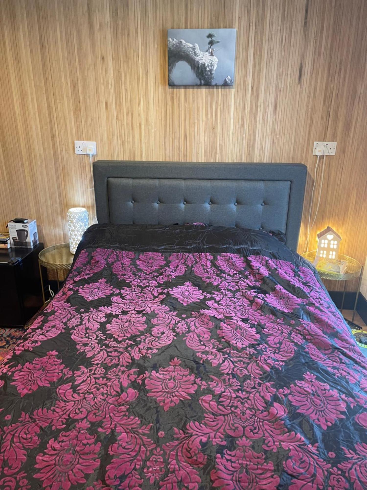 Novas Nook, Marshalls Camelford Esterno foto